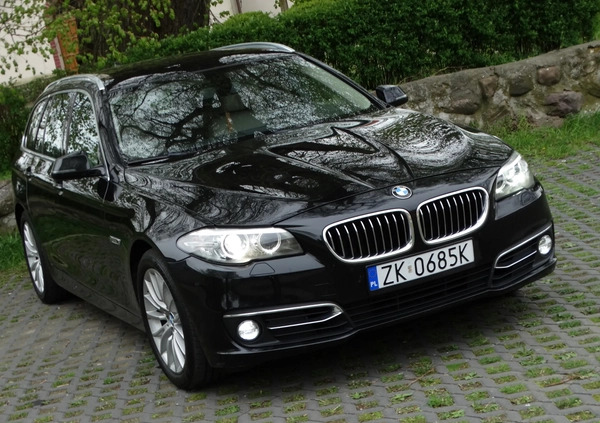 BMW Seria 5 cena 56900 przebieg: 278000, rok produkcji 2014 z Koszalin małe 596